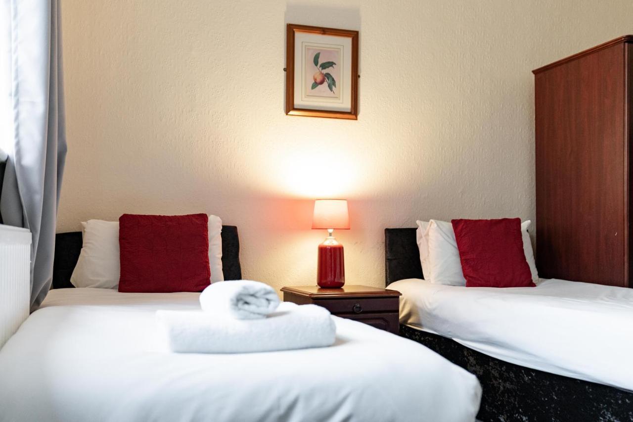 The Royal Hotel Crewe, A Brilliant Collection, Powered By Oyo Eksteriør billede