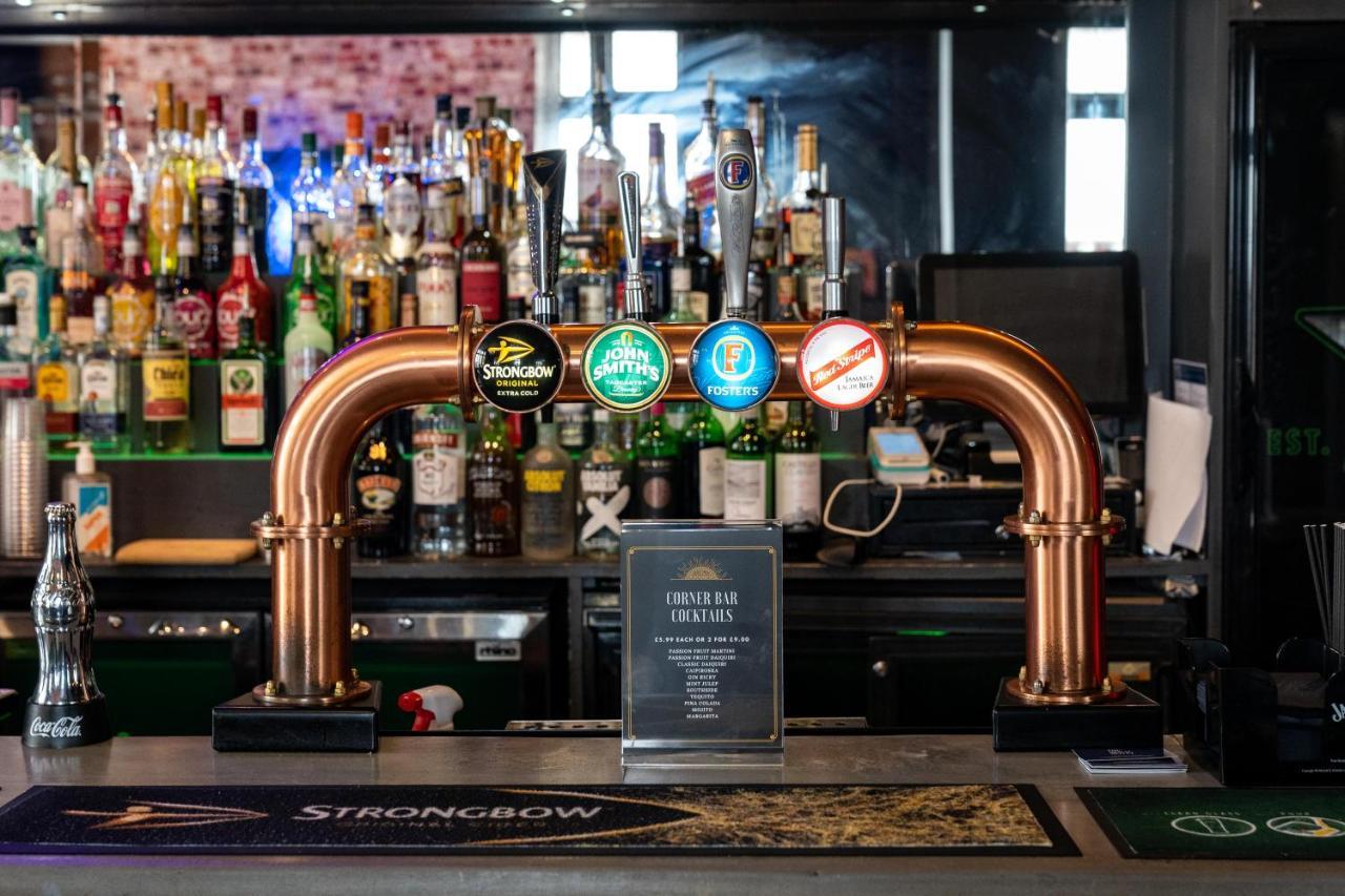 The Royal Hotel Crewe, A Brilliant Collection, Powered By Oyo Eksteriør billede