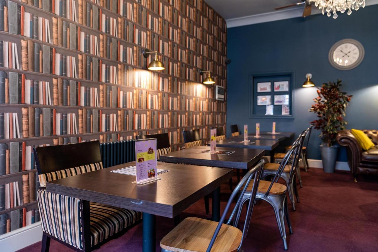 The Royal Hotel Crewe, A Brilliant Collection, Powered By Oyo Eksteriør billede